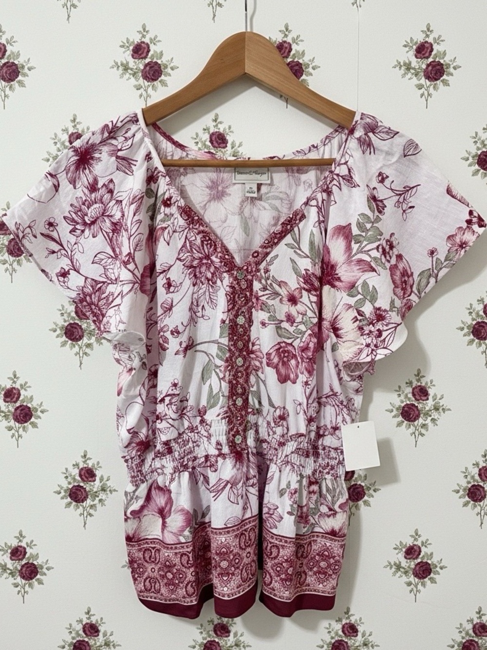 Sunset & Harper NWT,burgundy,green,white Floral Split-Neck Peasant Top,bohemian